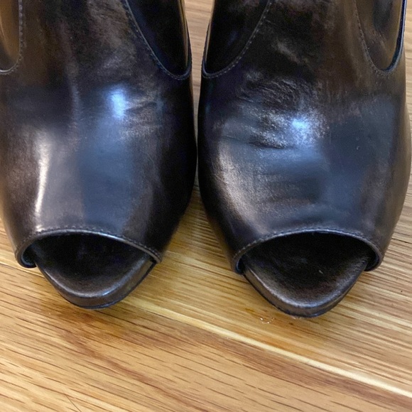 Marciano by Guess Women’s Brown Open Toe Heels With Buckle Size 7 - Picture 7 of 9